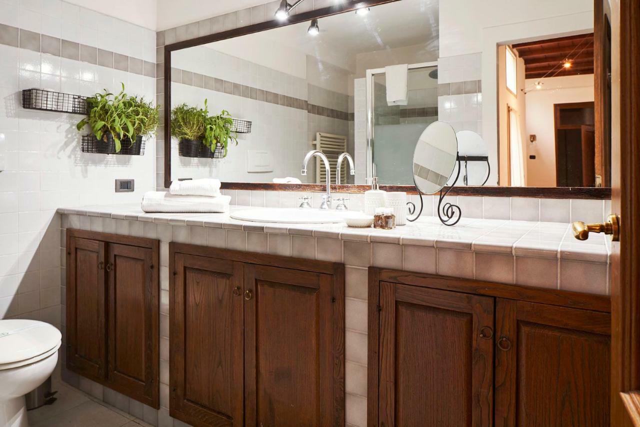 Best Location W/ Breathtaking Views Chic Palace Florence Exterior photo